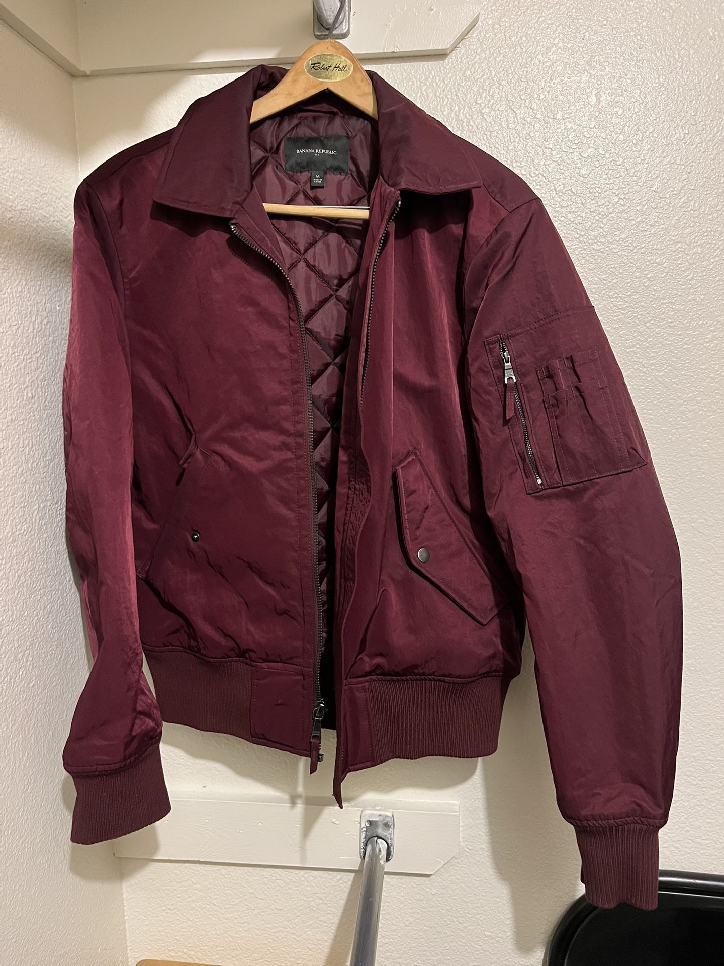 Preowned Men’s size m Banana Republic Bombers Quilted Jacket