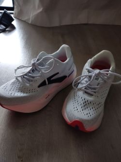 Brooks glycerin max running shoes