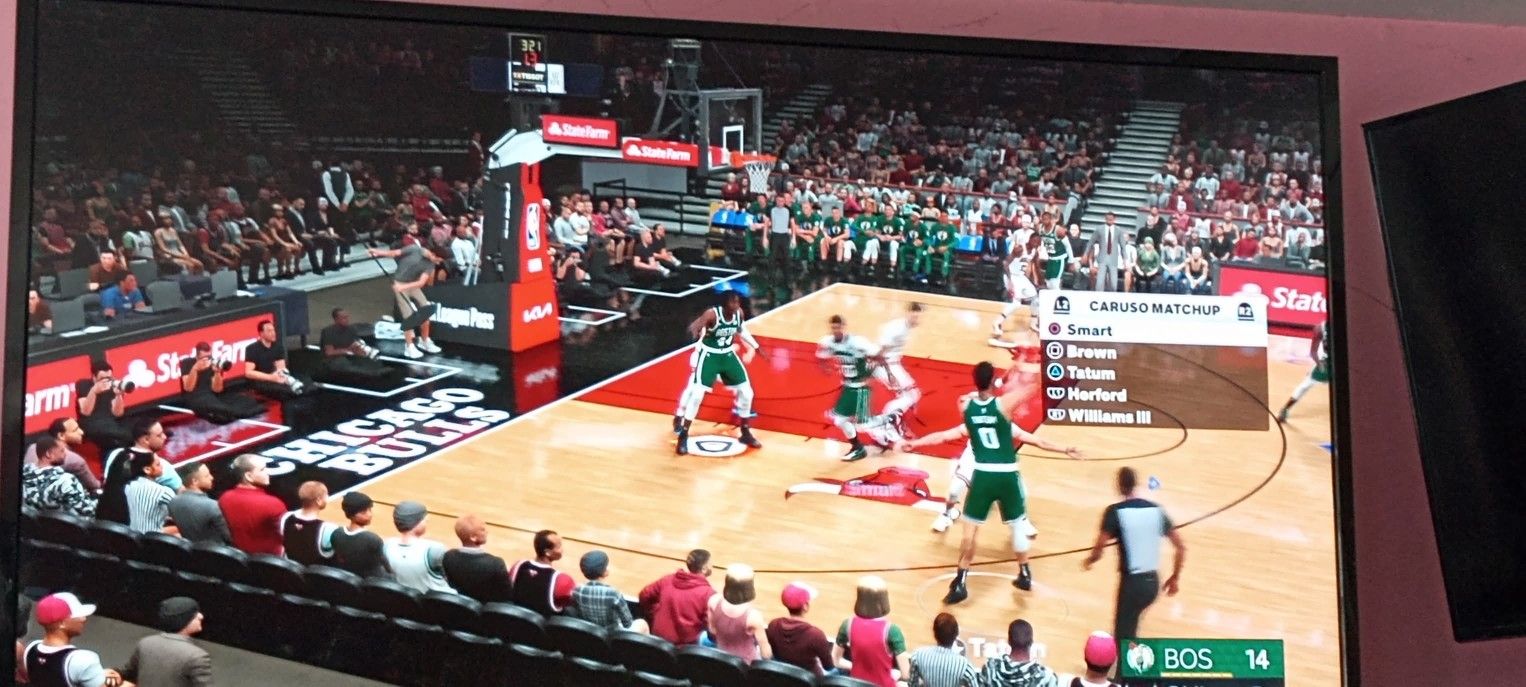 70" VIZIO 1080P HDTV WITH ROKU REMOTE CONTROL $300 FINAL PRICE 