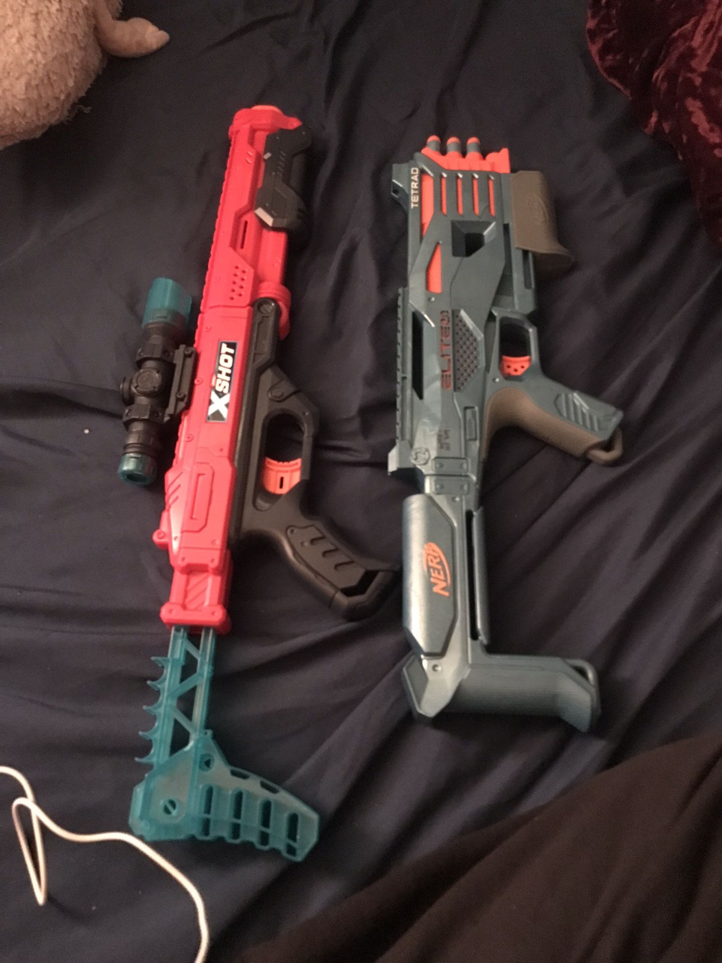 Both Guns 1 Nerf Gun & 1 Xshot