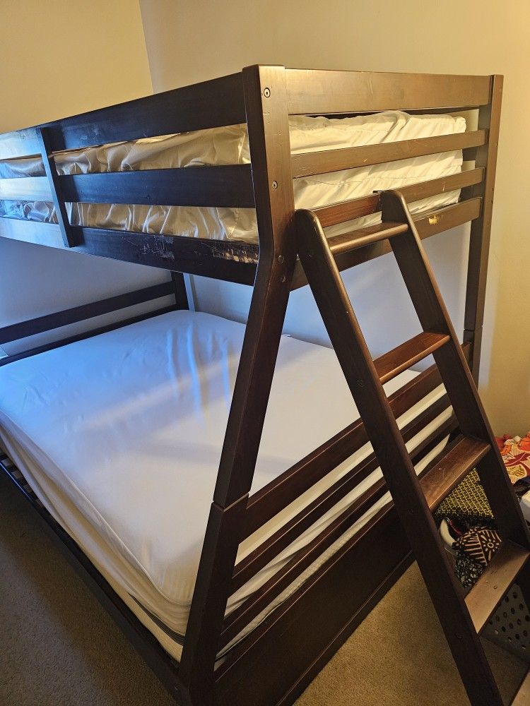 Double Bunk Bed With Mattress 