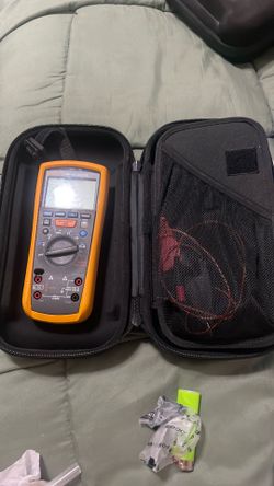 Fluke 1587 FC Insulation Multimeter