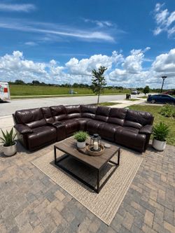 🛋️Cindy Crawford Electric Recliner Couch - Delivery Available