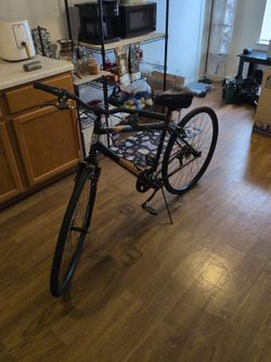 Mongoose Black Adult Hybrid Bike