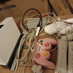 Nintendo Wii Bundle 