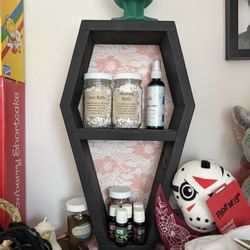 Coffin Shelf