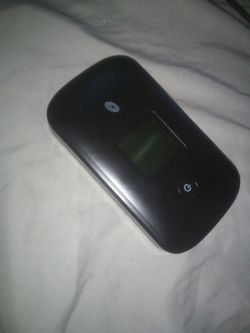 Moxee 4G LTE mobile wifi hotspot