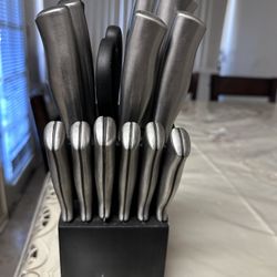 12 Piece Knife Set