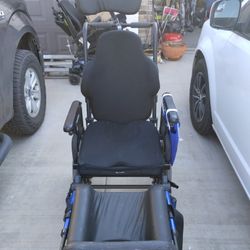 Quickie Iris Manual Wheelchair 