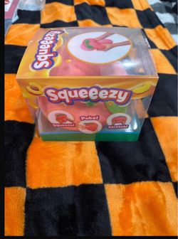 Squeeezy Peach Squishy Stress Toy