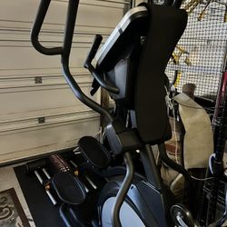 SOLE E 35 Elliptical Very Good Condition 