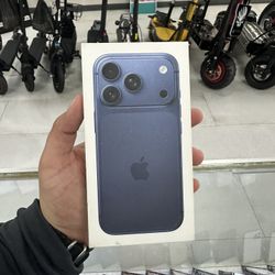 iPhone 17 Pro Unlocked 256GB! Finance For $50 Down Payment!!