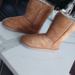 Botitas Like New Size 7/1/2