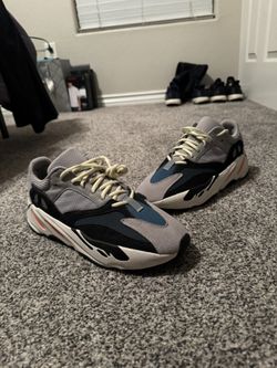Yeezy Boost WaveRunner 700