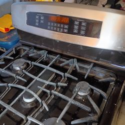 Electric and gas convection oven