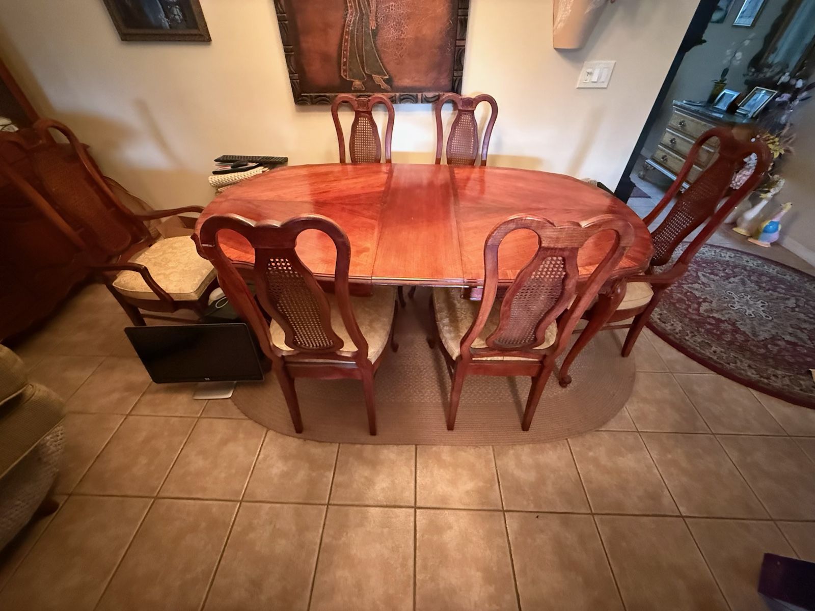 Vintage Thomasville Dining Table & 6 Chairs