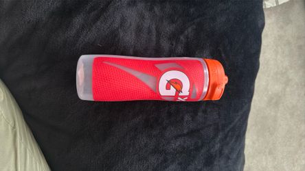 Gatorade bottle red