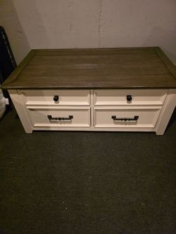 Livingroom Table & End Table Set (3pc)