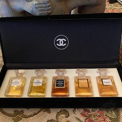 Chanel Fragrance Wardrobe Paris