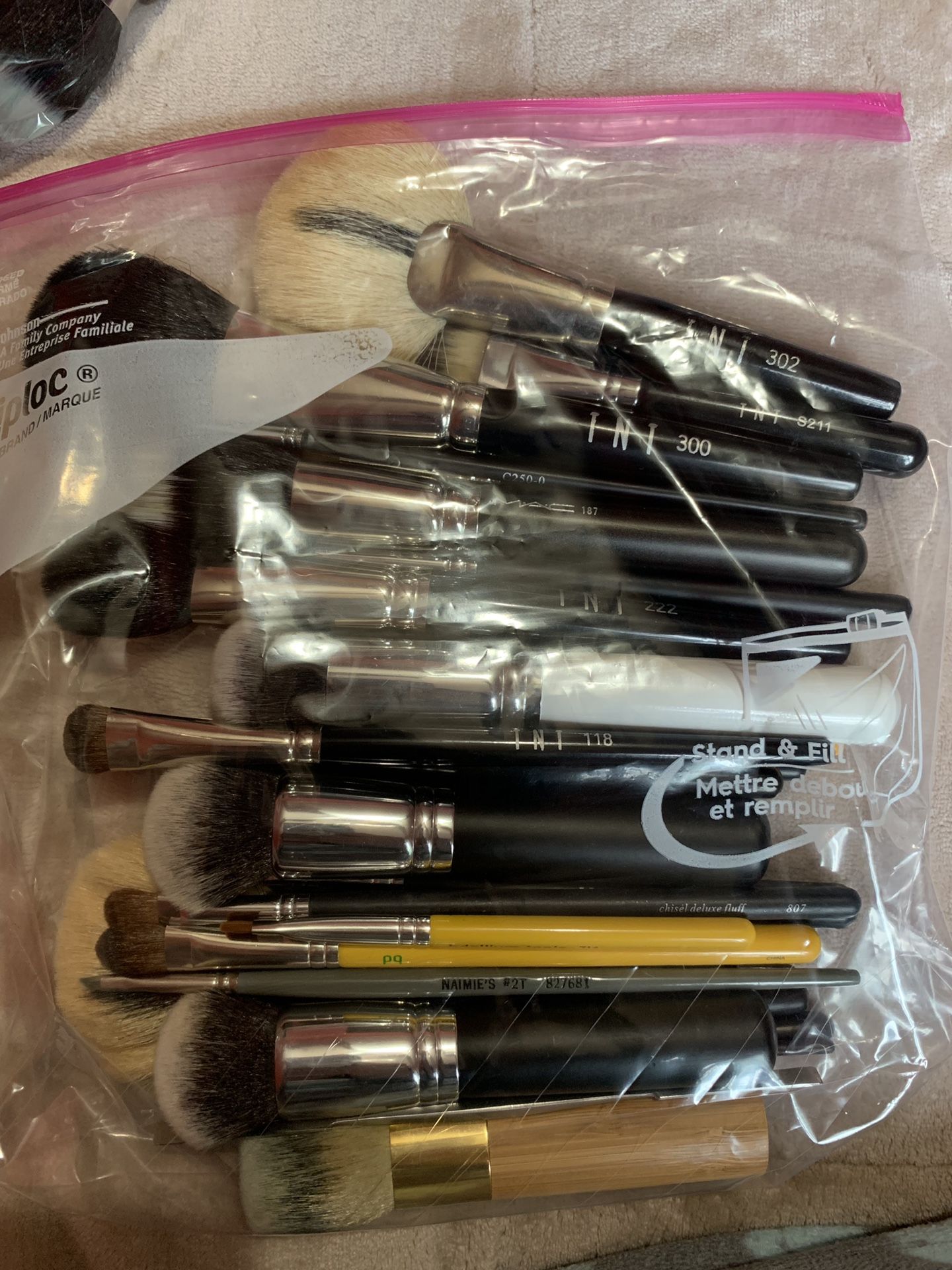 Makeup brushes