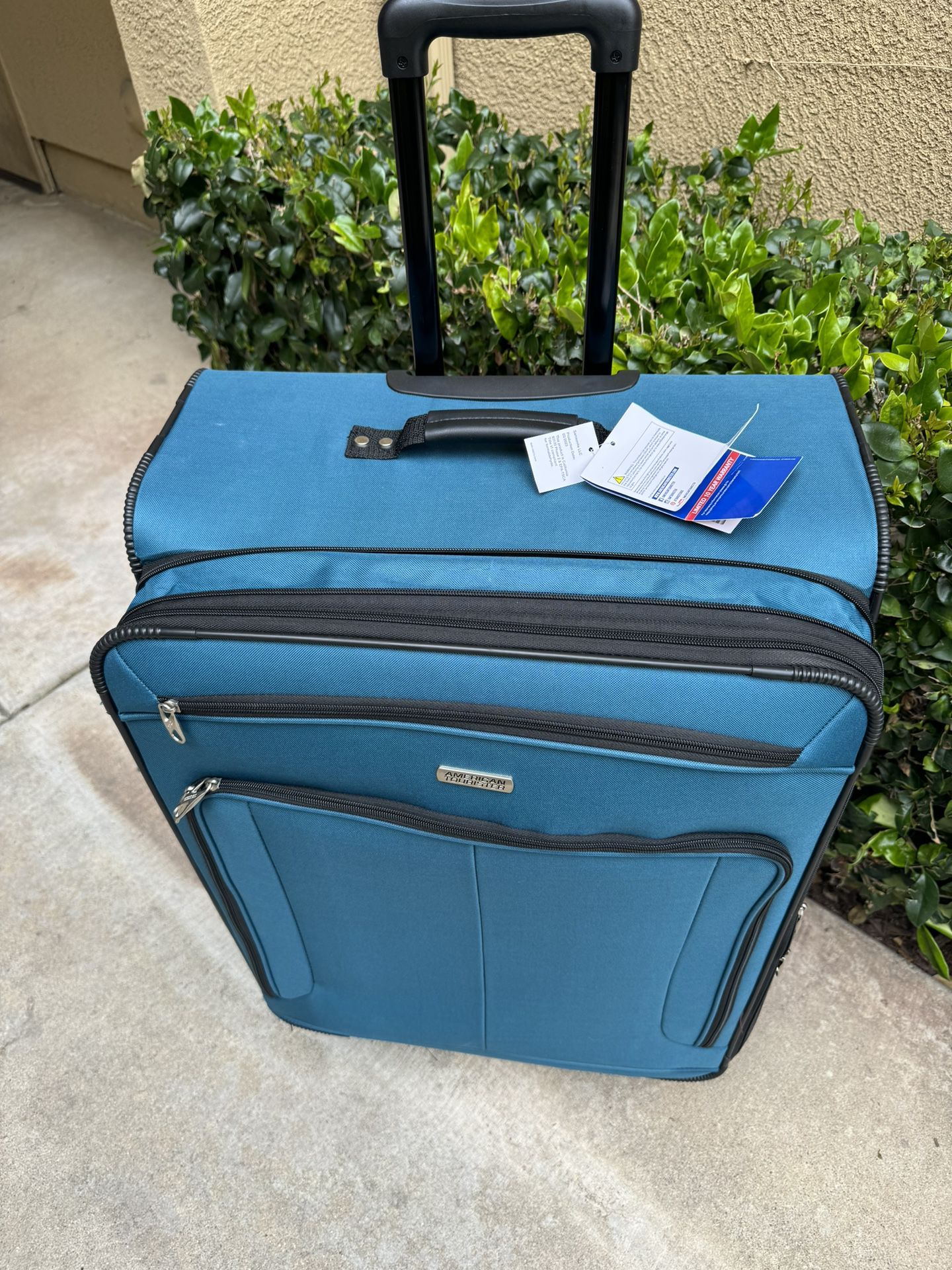 American Tourister Large Luggage 