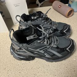 Balenciaga Runners Size 8/41