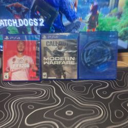 ps4 games (watch dogs 2, modern warfare, Fifa 20)