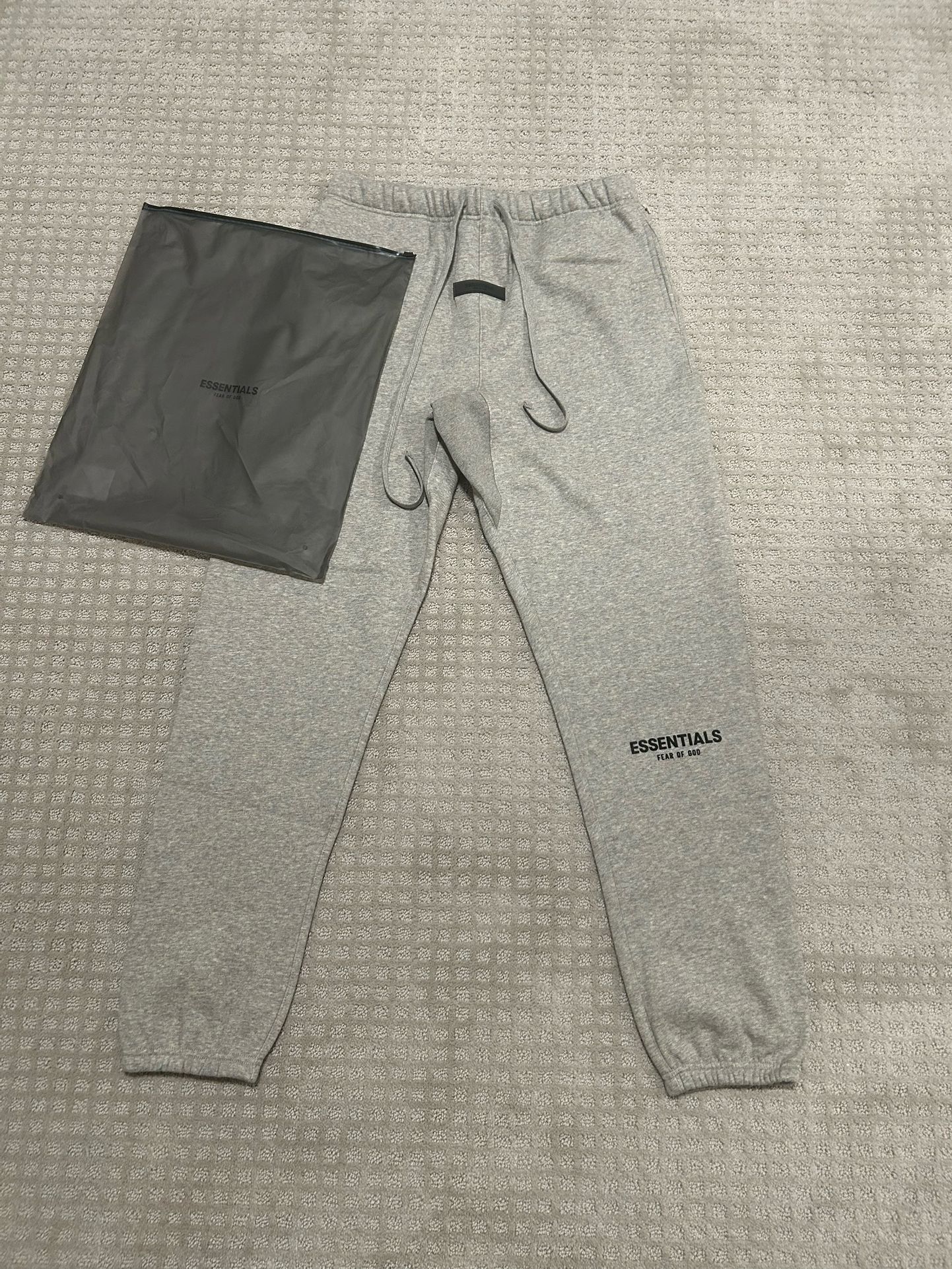 Essentials Dark Oatmeal Sweatpants Size Small