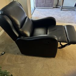 Used Recliner