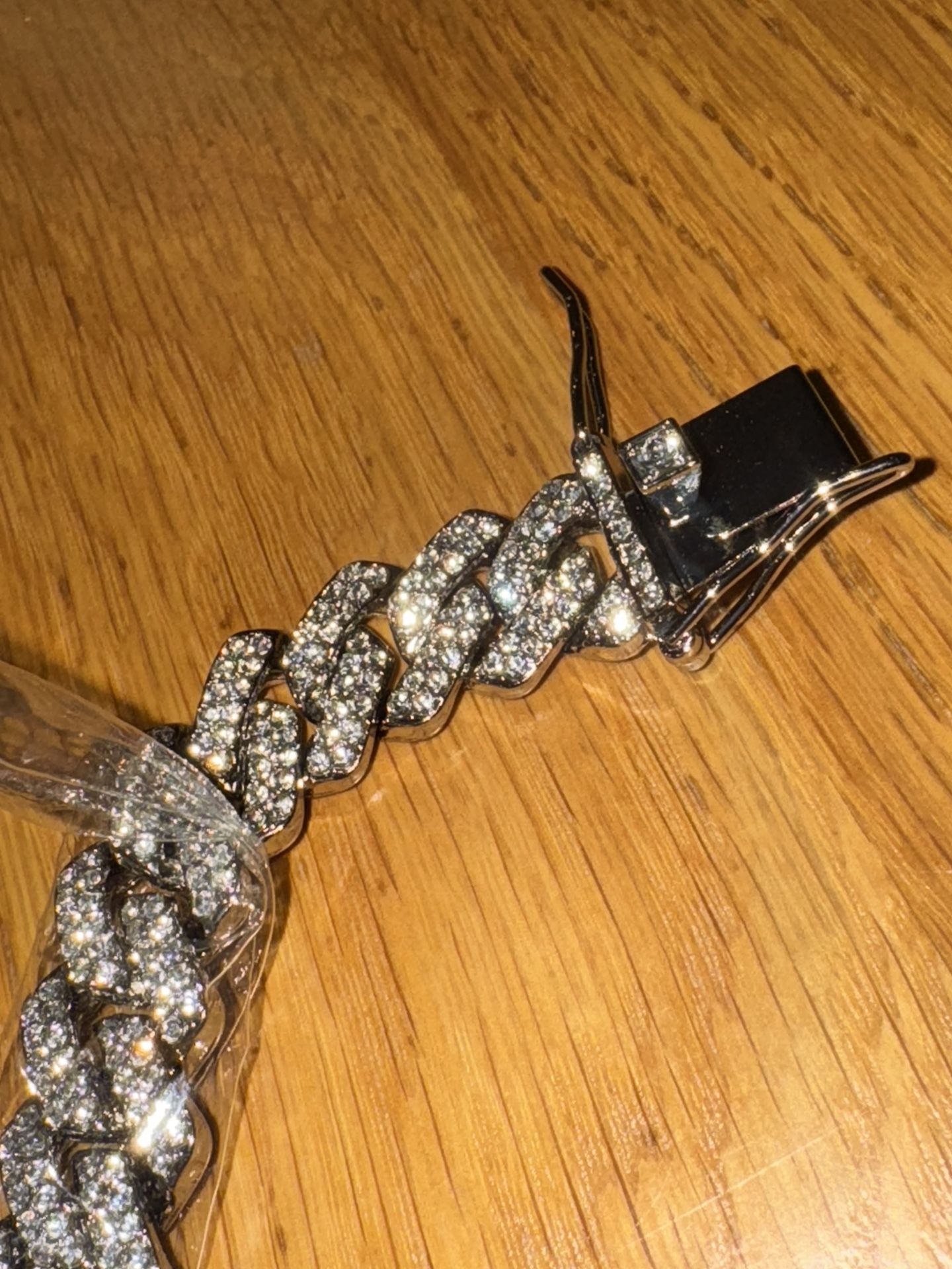 Sterling Silver & Moissanite Cuban Link Chain 18-inch(DISCOUNT)