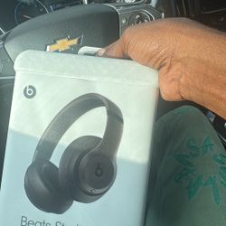 Beats Studio Pro Headphones 