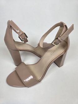 Nine West Women's Nude Patent Ankle Strap Block Heel Sandals Size 8M
