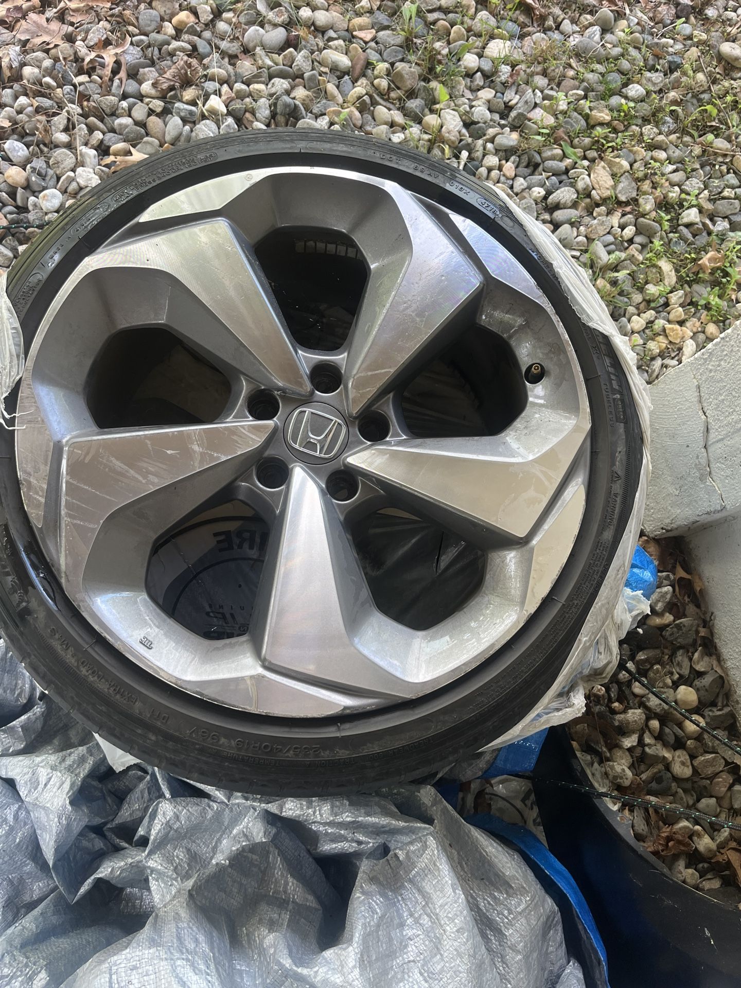 Honda OEM 19in Rims