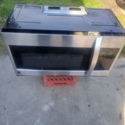KENMORE OVER THE RANGE MICROWAVE 