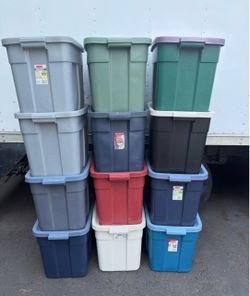 12 storage moving boxes with lids 18 gal