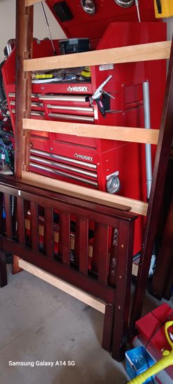 Twin Bunk Beds