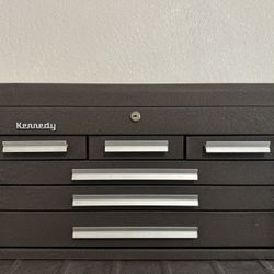 Kennedy tool Box