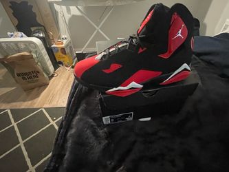 Jordan true flight size 9