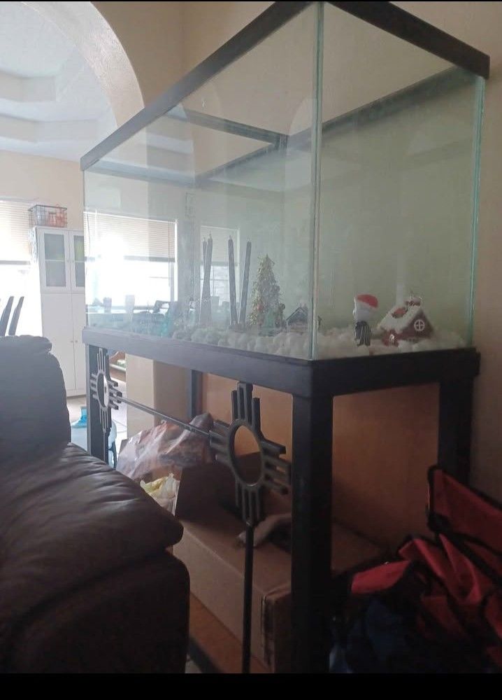 90 Gallon Aquarium With Tall Fancy Metal Stand