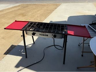 Camp Chef Yukon 2 Burner Stove with Grill Box