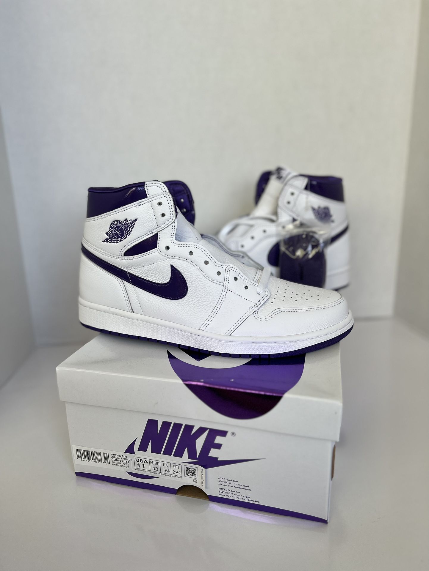 DS Nike Air Jordan OG Court Purple Metallic WMNS sz 11 Mens