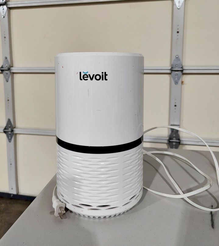 Levoit’s HEPA Air Purifier