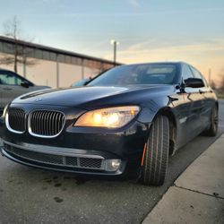 2012 BMW 7 Series