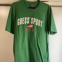Guess Tshirt