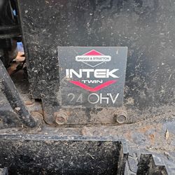 Craftsman DYT4000 RIDING MOWER