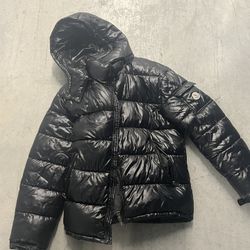 Moncler Puffer Jacket XXL