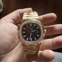 Men’s Luxury Gold Watch Diamond Bezel