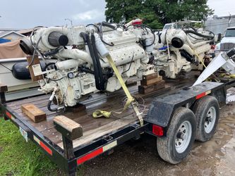 PAIR OF DETROIT DIESEL 8V92T ENGINES