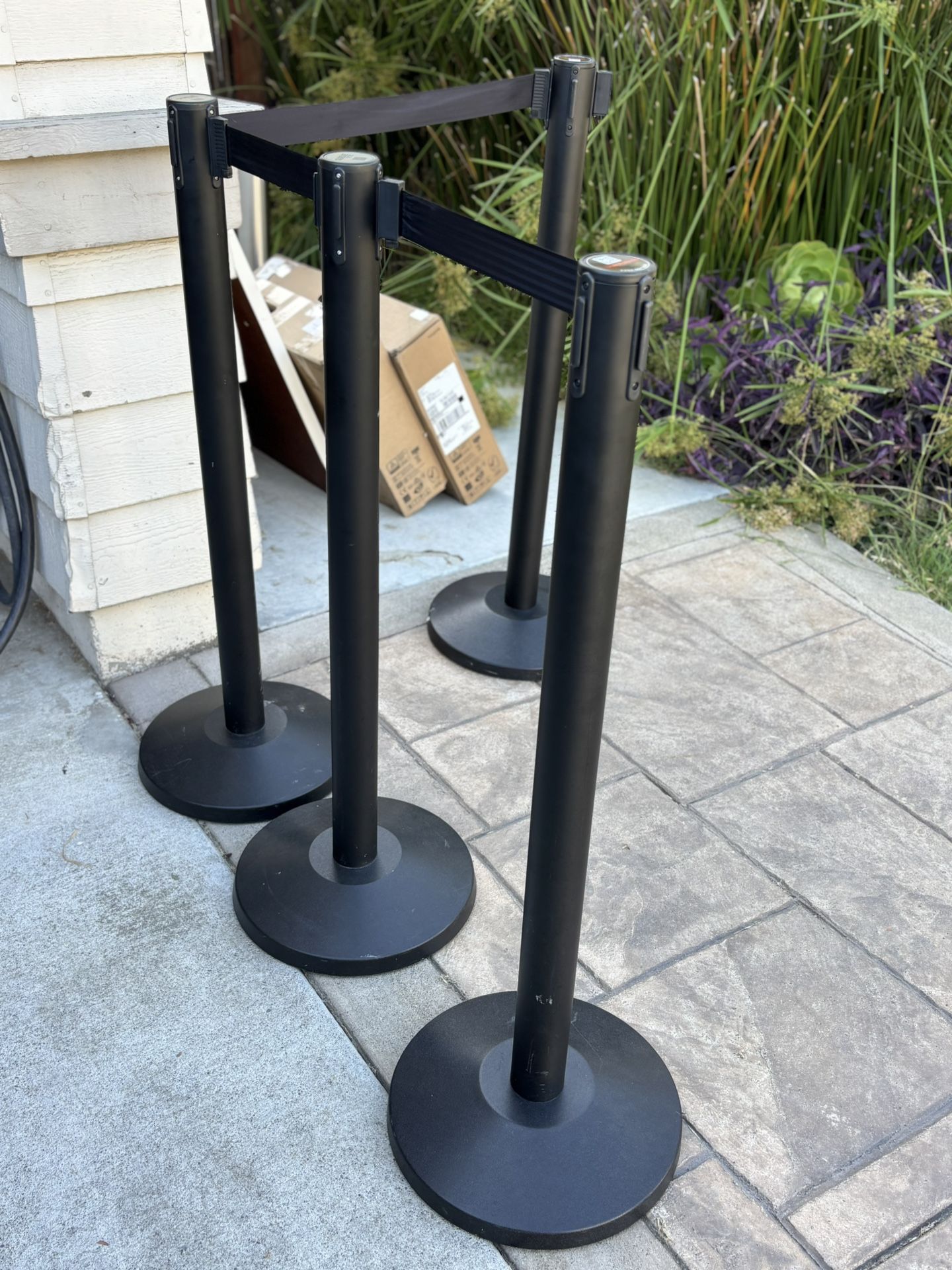 Retractable Barriers