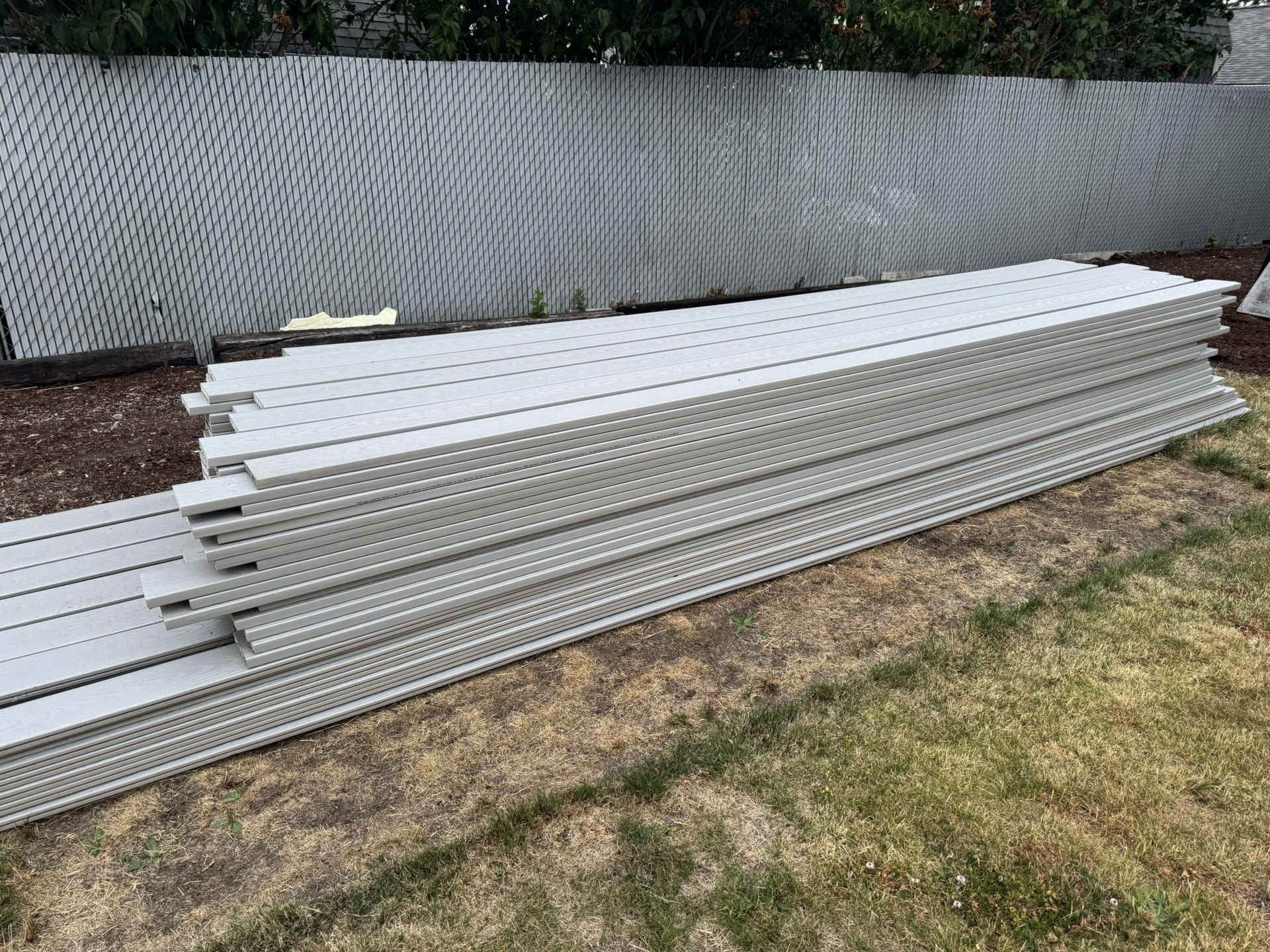 Fiberon Goodleaf Composite Decking (Gray)